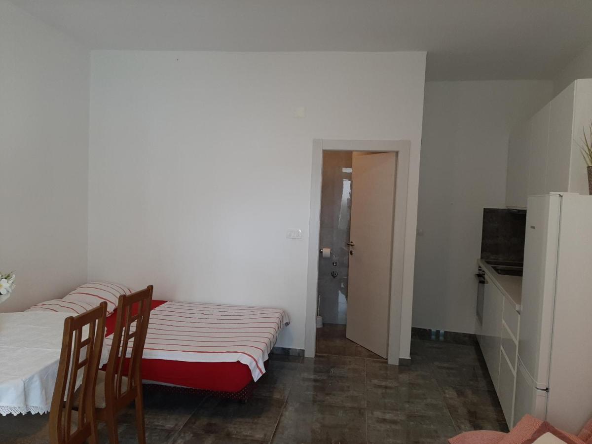 Cvita Apartment Vodice Eksteriør bilde