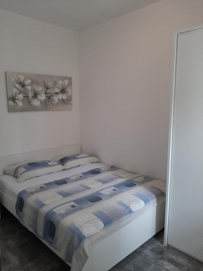 Cvita Apartment Vodice Eksteriør bilde