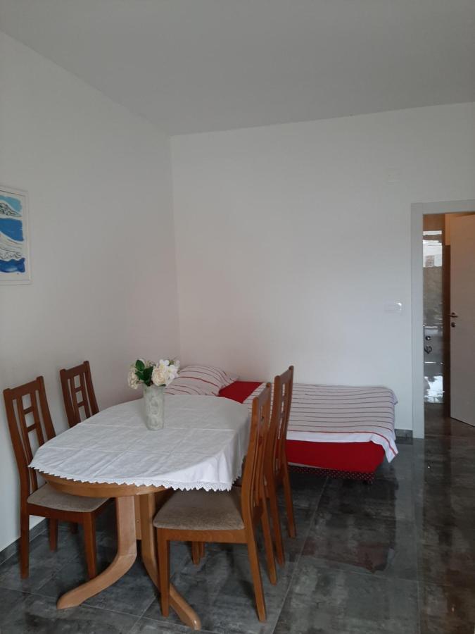 Cvita Apartment Vodice Eksteriør bilde
